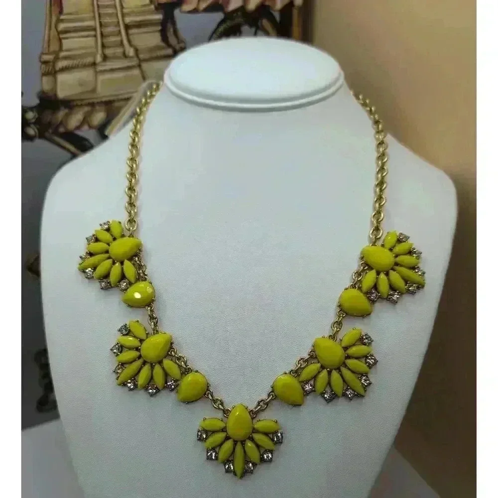 NWT J.Crew Chartreuse Yellow Floral Statement Necklace - Crystal Accents